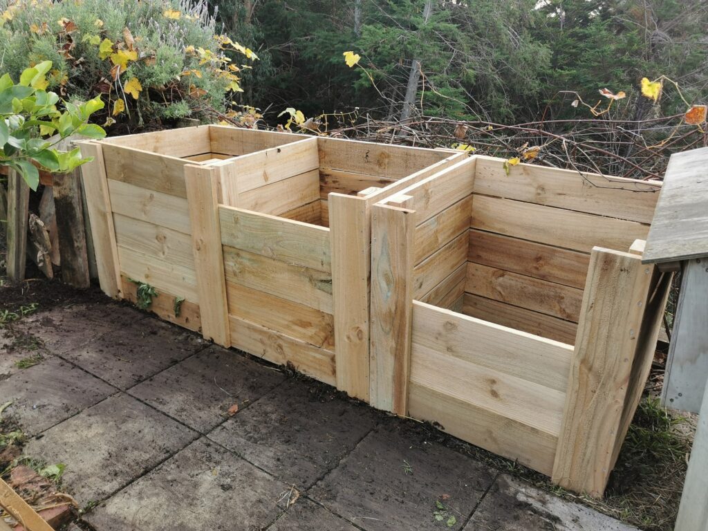 How to Build a Compost Bin